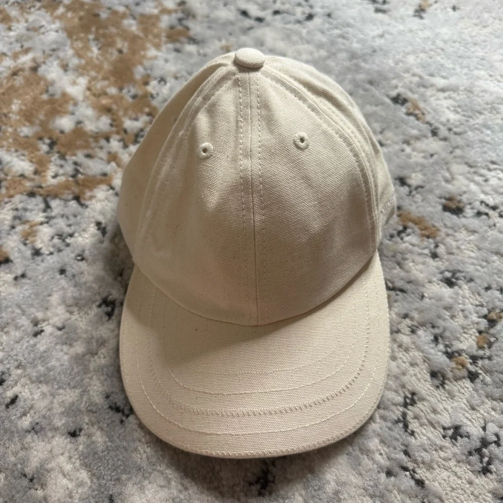 NWT Jacquemus Signature Off-White Cap - Picture 3 of 8